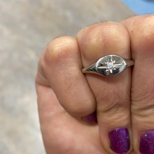 Starburst signet ring